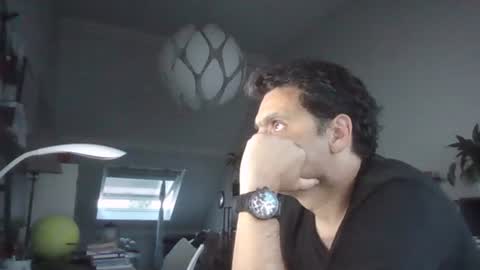 Snapshot of sebix9206 chatting on June 1, 7:37 pm sebix9206 online show from June 1, 7:37 pm