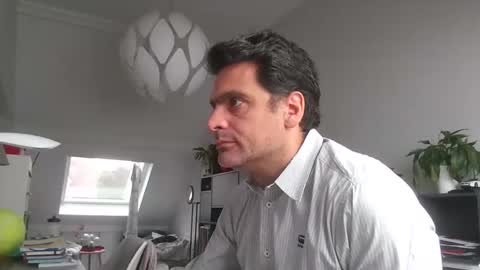 Snapshot of sebix9206 chatting on June 6, 10:20 am sebix9206 online show from June 6, 10:20 am