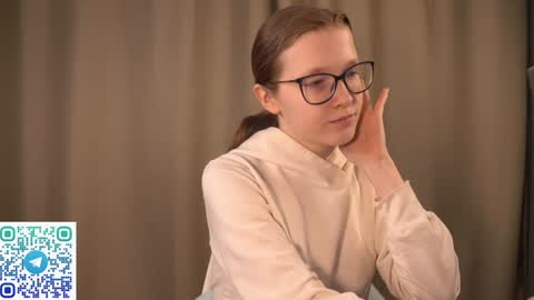 Brenda online show from January 24, 2:18 am