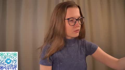 Brenda online show from February 3, 2:14 am