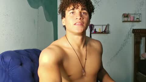 kai online show from February 8, 5:08 am