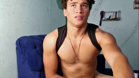 kai online show from February 11, 8:42 pm