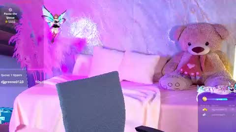 Snapshot of secret_ashley chatting on July 9, 3:38 pm ASHLEY online show from July 9, 3:38 pm