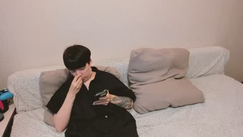 Snapshot of secret_dreams_ chatting on July 5, 8:54 am Amanda and pair in a real life we love each other but can play with you online show from July 5, 8:54 am