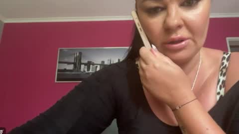 Snapshot of secret_lia69 chatting on June 11, 6:44 am L I A online show from June 11, 6:44 am