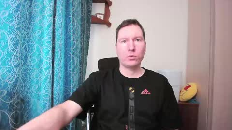 Snapshot of secret_lover_xxx chatting on February 24, 10:48 am Secret lover XXX online show from February 24, 10:48 am