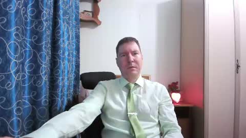 Snapshot of secret_lover_xxx chatting on July 31, 7:19 am Secret lover XXX online show from July 31, 7:19 am