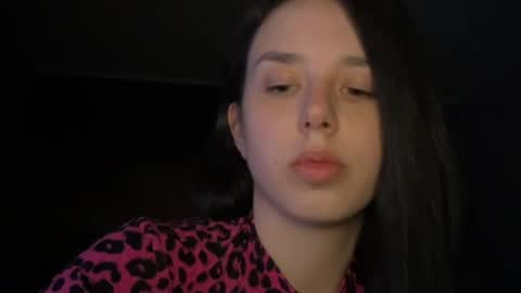 Snapshot of secret_vanilla_ chatting on May 29, 9:35 pm secret_vanilla_ online show from May 29, 9:35 pm