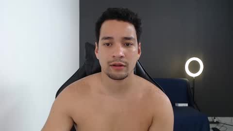 Snapshot of secretboy5000 chatting on January 24, 2:08 pm Jex online show from January 24, 2:08 pm