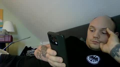 Snapshot of secretcplg chatting on January 20, 10:29 am Simon online show from January 20, 10:29 am