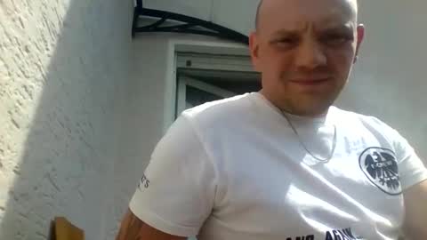 Snapshot of secretcplg chatting on May 30, 12:35 pm Simon online show from May 30, 12:35 pm