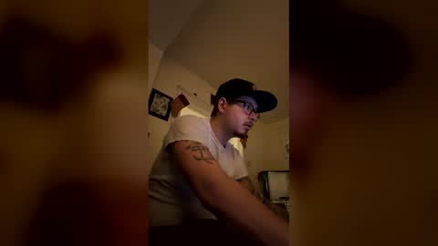 secretfun1999 online show from January 6, 10:23 pm