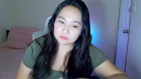 Snapshot of secretlover010101 chatting on May 11, 6:08 am MILAN online show from May 11, 6:08 am
