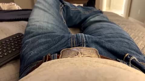 secretlyseductive9399 online show from December 11, 4:07 am