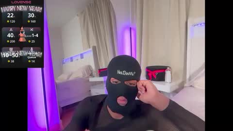 Snapshot of secretos_xxx chatting on October 31, 9:27 pm secretos_xxx online show from October 31, 9:27 pm