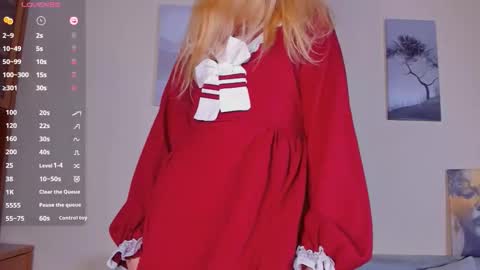 secrettier online show from February 3, 6:40 am