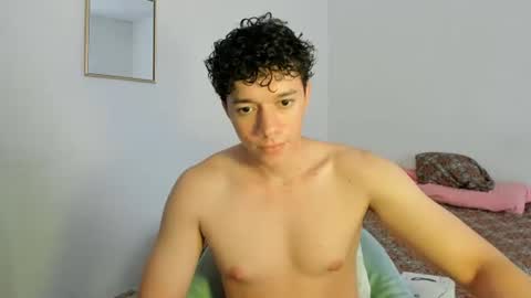 Sebas online show from August 4, 6:10 pm