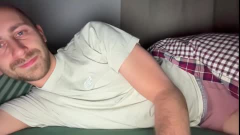 seducemepleae online show from December 14, 10:03 pm