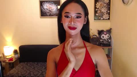 ashly online show from October 8, 12:30 am
