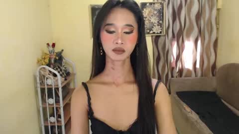 ashly online show from March 15, 6:19 am