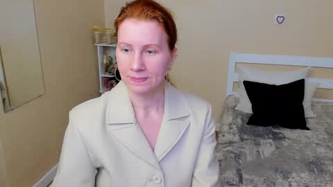 seductive_foxy_ online show from September 30, 3:39 pm