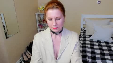 seductive_foxy_ online show from November 21, 9:41 am