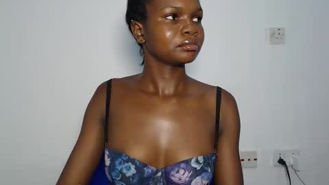 Snapshot of seductive_sugar247 chatting on March 28, 7:02 pm seductive_sugar247 online show from March 28, 7:02 pm