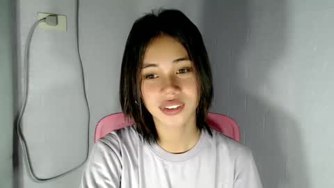 Snapshot of seductivepinoy_xx chatting on April 1, 11:24 pm seductivepinoy_xx online show from April 1, 11:24 pm