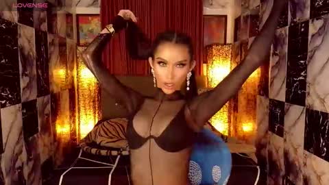 Snapshot of seductresskatarina chatting on March 2, 8:48 pm KATARINA LUST online show from March 2, 8:48 pm