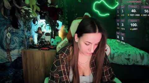 Snapshot of selby_paine chatting on April 9, 11:43 pm Selby online show from April 9, 11:43 pm
