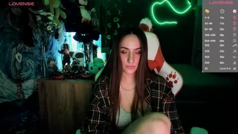 Snapshot of selby_paine chatting on April 15, 7:58 pm Selby online show from April 15, 7:58 pm