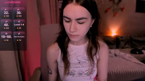 selectrra online show from March 24, 6:57 pm