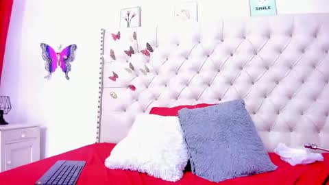 selena_beautyy online show from February 2, 10:19 pm