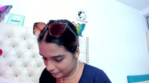 Snapshot of selena_beautyy chatting on June 20, 7:16 pm selena_beautyy online show from June 20, 7:16 pm