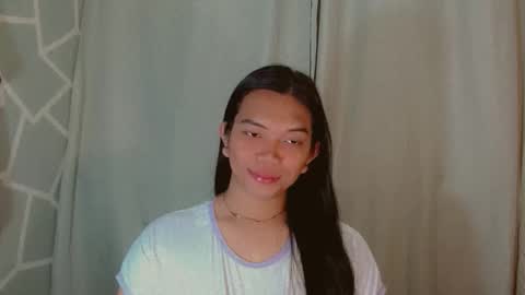 Selena online show from February 15, 3:42 pm