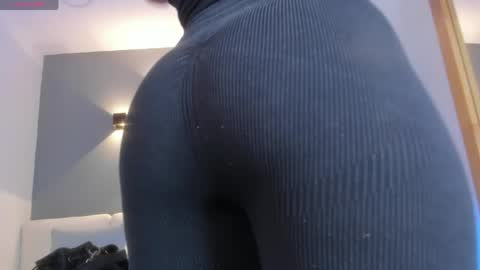 Selena online show from March 13, 10:33 am