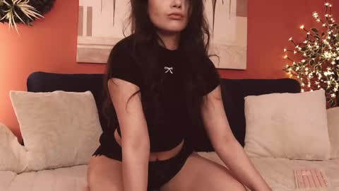 Snapshot of selenaallure chatting on May 3, 3:56 am Selena Allure online show from May 3, 3:56 am