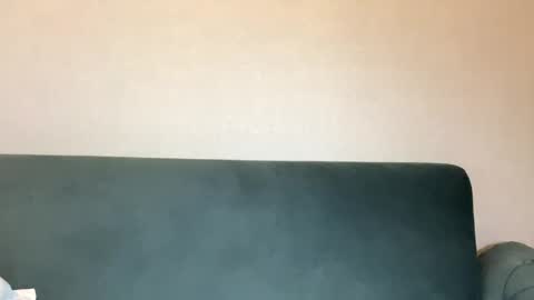 Snapshot of selenakiss_ chatting on June 7, 2:27 am Selena online show from June 7, 2:27 am