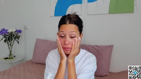 Selena online show from May 29, 6:55 am