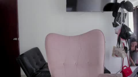 Snapshot of selene_king22 chatting on April 7, 2:39 pm Alejandra online show from April 7, 2:39 pm