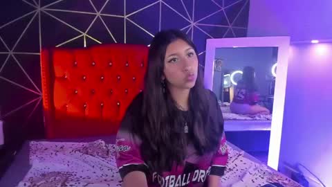 Snapshot of selene_rushe chatting on April 21, 2:23 pm selene rushe online show from April 21, 2:23 pm