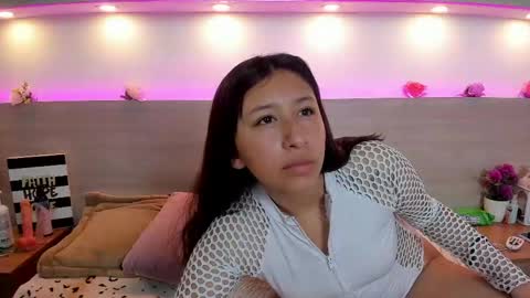 Snapshot of selene_rushe chatting on May 14, 11:50 am selene rushe online show from May 14, 11:50 am