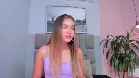 Selene online show from February 19, 3:35 am