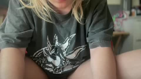 Selene online show from February 26, 5:07 pm