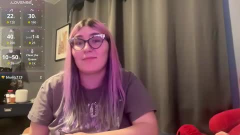 Snapshot of selenebaby chatting on February 14, 9:55 pm Selene online show from February 14, 9:55 pm