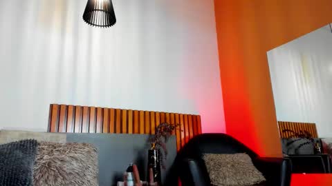 Selene Lujan online show from March 14, 12:10 pm