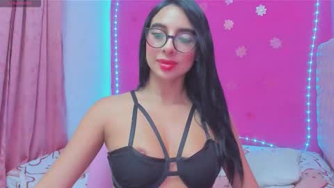 Selenevosse  online show from March 18, 3:20 am