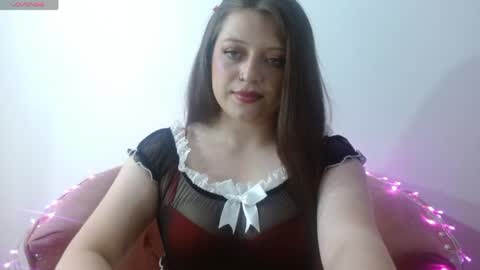 Snapshot of selenne_05_ chatting on May 22, 7:15 am Selenne online show from May 22, 7:15 am