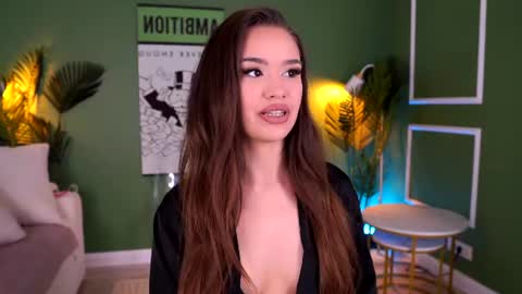 Snapshot of selennevoss chatting on July 17, 10:00 am Selenne online show from July 17, 10:00 am