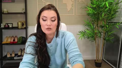 Seline online show from February 25, 5:25 pm